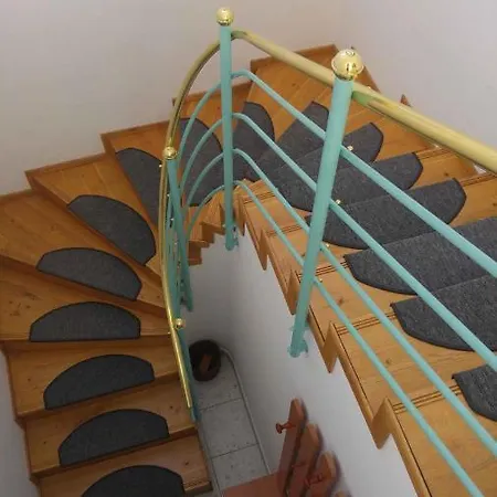 In 35154 * Balatonboglár